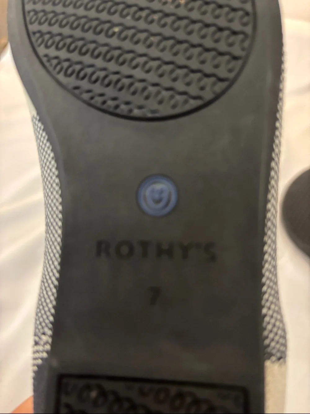 Rothy's Captoe Black & White Plaid pattern Knit slip on Flats. Size 7